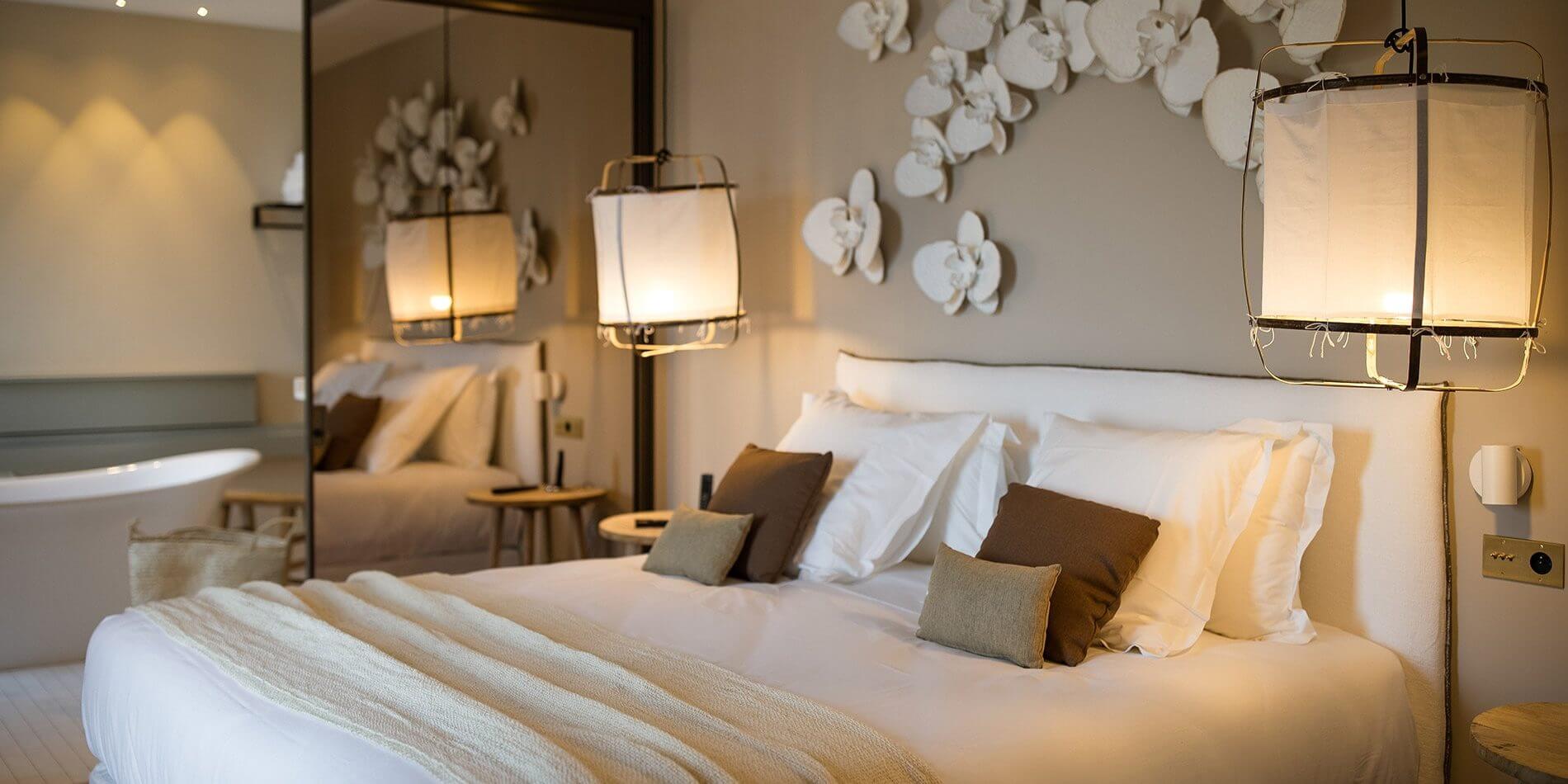 Hotel Misincu Cagnano Cap Corse Corsica Frankrijk kamer bad kamer en suite