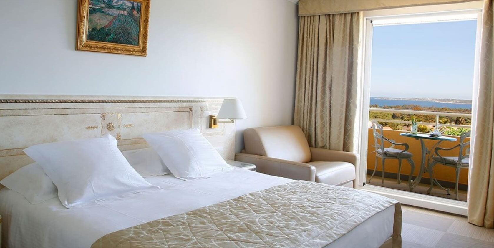 Corsica Hotel Calvi Balagne Corsica Frankrijk kamer luxe zeezicht balkon