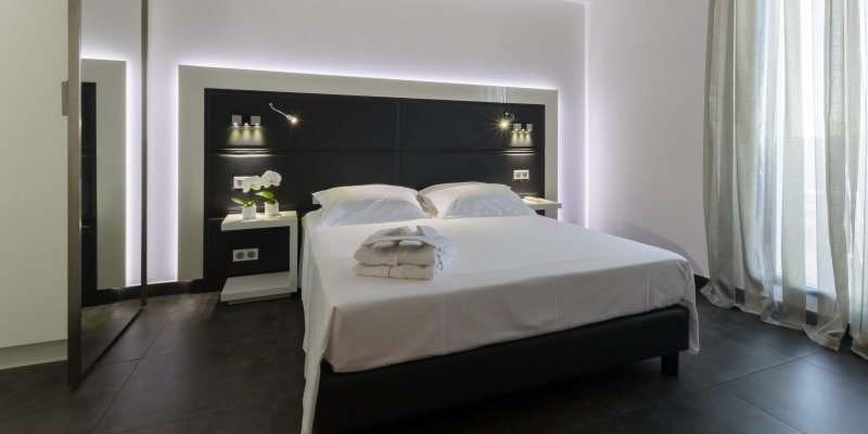 Residence L’Amiral Ile Rousse Corsica Frankrijk appartement Penduick slaapkamer