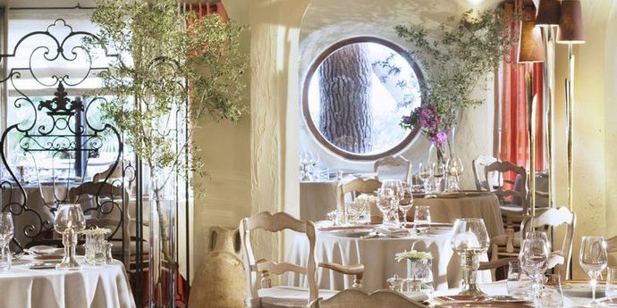 Grand Hotel Cala Rossa Porto Vecchio Corsica Frankrijk restaurant
