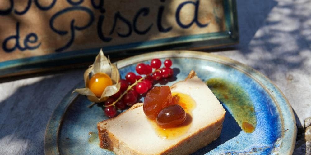 Domaine de Piscia Corsica Frankrijk dessert rode-bessen