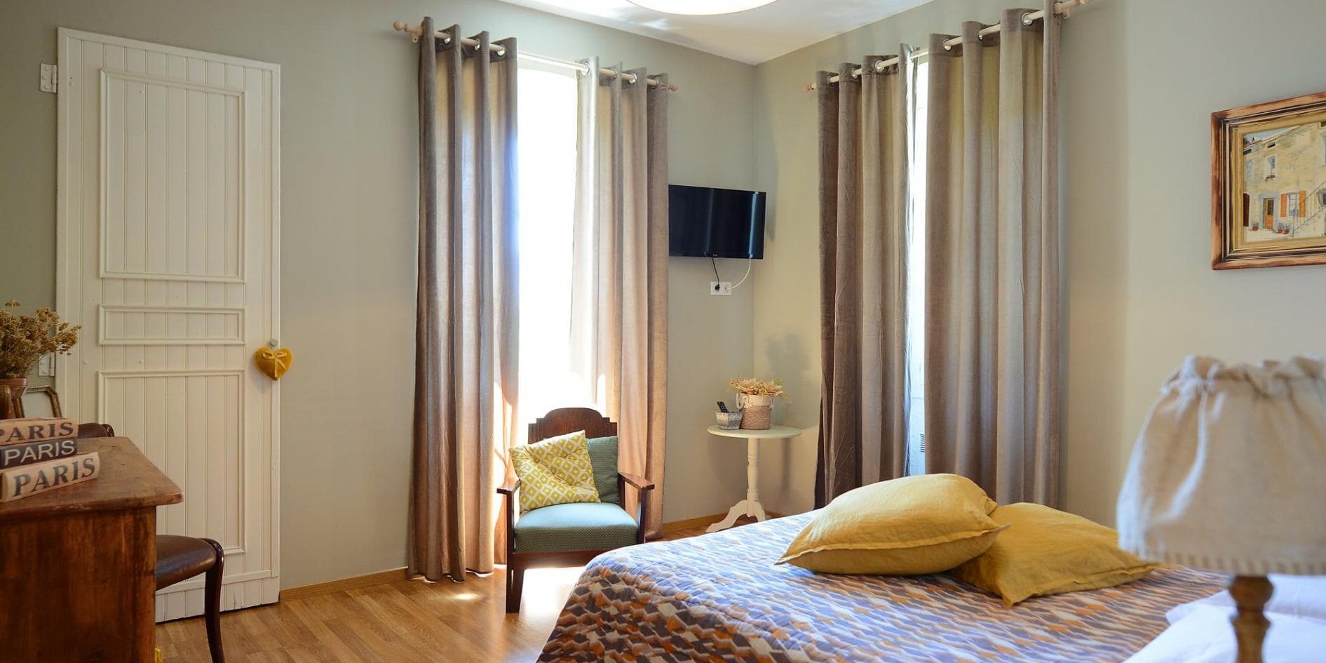 Hotel U Frascone Venaco Restonica Corsica Frankrijk kamer tweepersoonsbed boeken